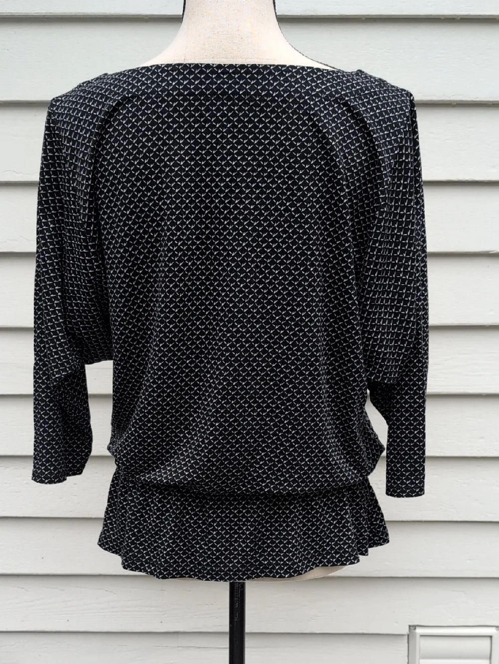 LOFT Elastic Waist 3/4 Sleeve Top - Picture 5 of 10